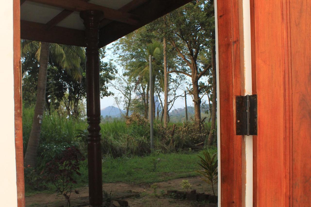 Sigiriya Hillside View Villa Экстерьер фото